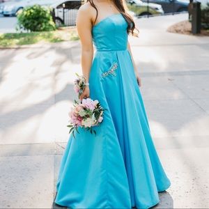 Sherri hill look alike prom dress